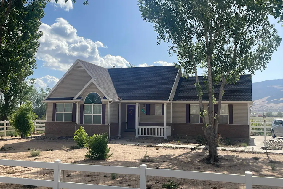 4212 N Quarterhorse Drive Enoch, UT 84721, Iron County