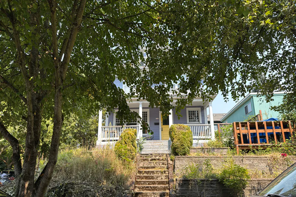 1305 SE Main St. Portland, OR 97214, Multnomah County