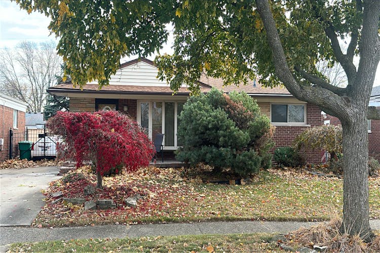 24524 Ridgecroft Ave Eastpointe, MI 48021, Macomb County