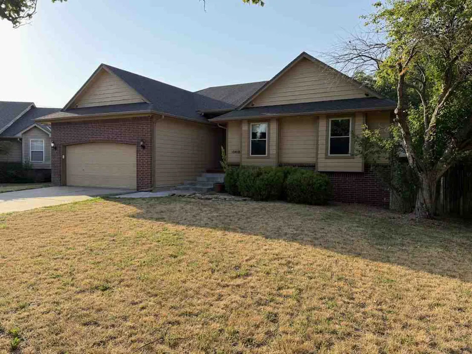 10410 W Taft Ct Wichita, KS 67209, Sedgwick County