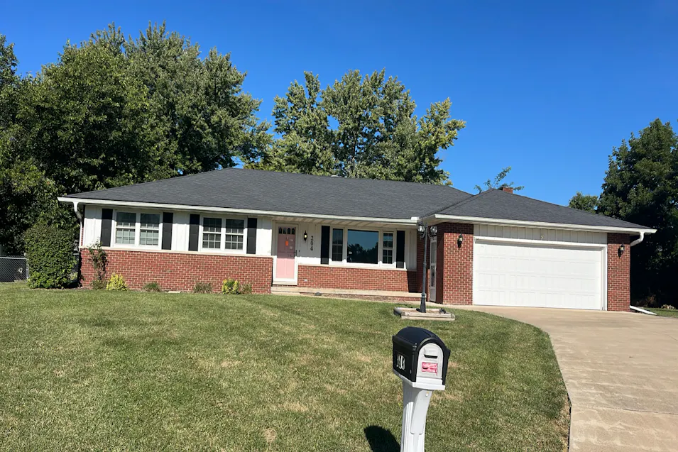 204 Joliet Ct. East Peoria, IL 61611, Tazewell-Il County