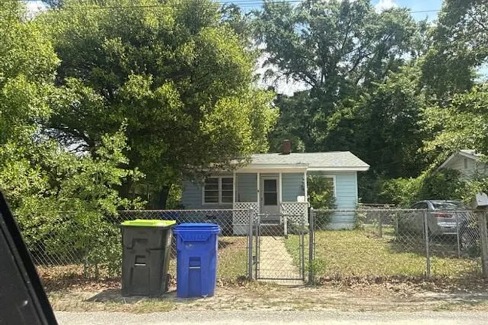 203 S 5th St Spring Lake, NC 28390, Cumberland County