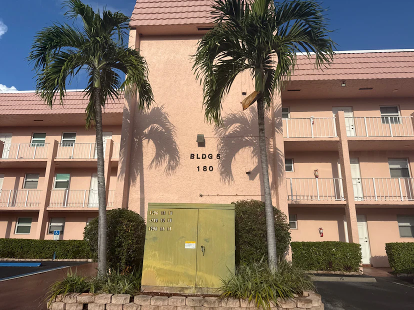 180 Turtle Lake Ct