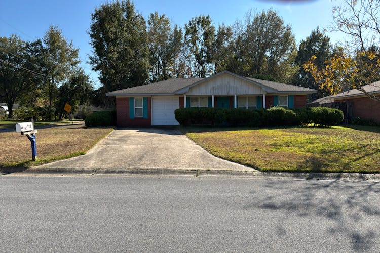 915 Latil St Long Beach, MS 39560, District Harrison County