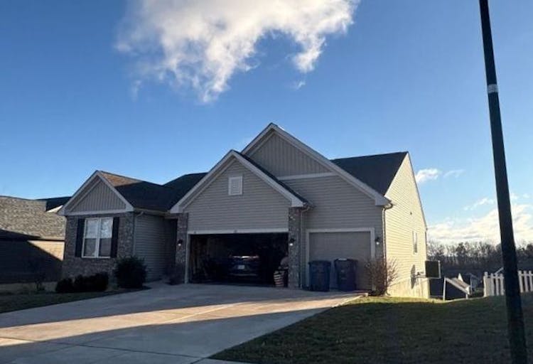 10 Scenic Bnd Festus, MO 63028, Jefferson County