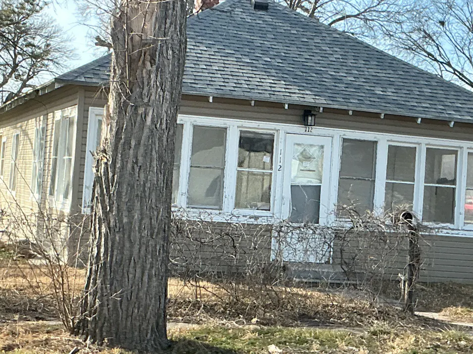 112 S 7th St Mc Cook, NE 69001, Red Willow County