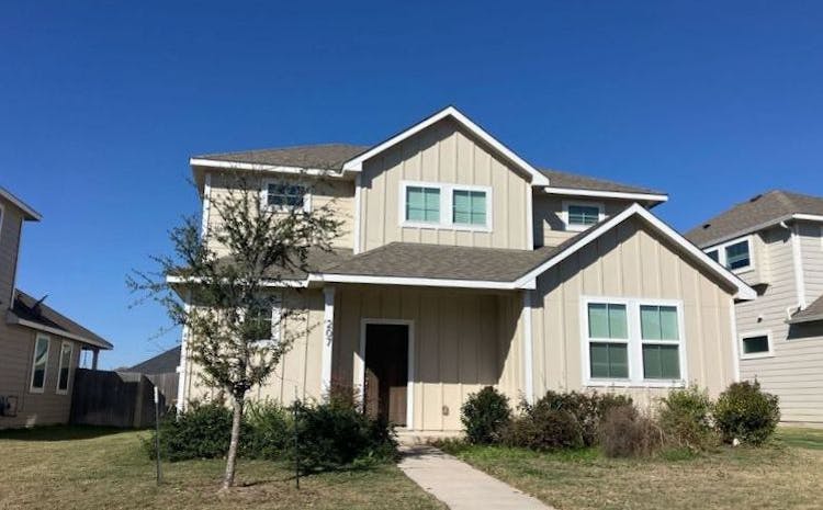 207 Whisper Rill Drive Hutto, TX 78634, Williamson County