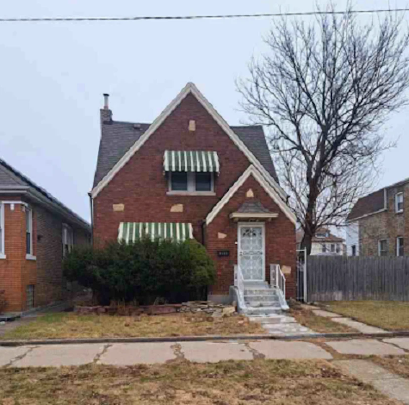 7125 S Fairfield Ave