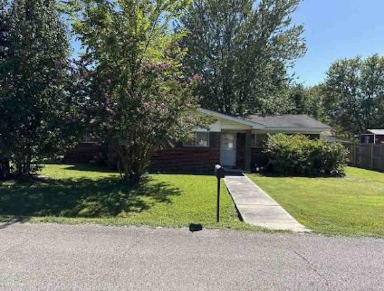 408 E 13th St Russellville, AR 72801, Pope County