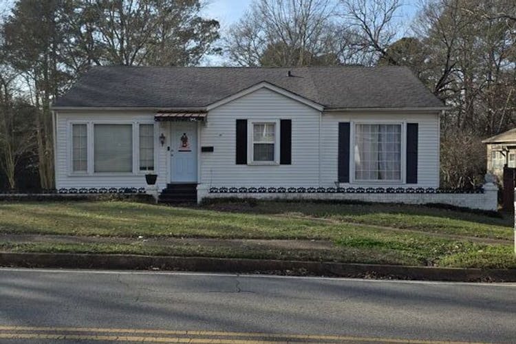 268a Byrd Avenue Philadelphia, MS 39350, Neshoba County