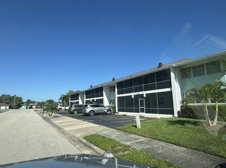 403 SE 43rd Ter 9 Cape Coral, FL 33904, Lee County