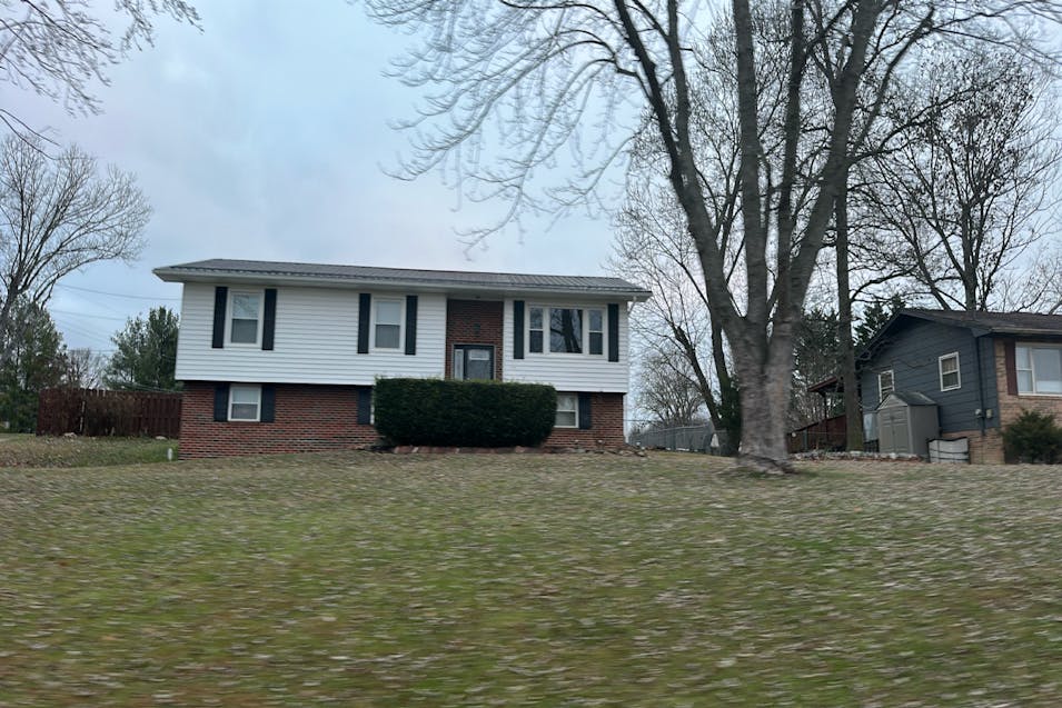 118 Greenmeadow Ln Jonesborough, TN 37659, Washington County
