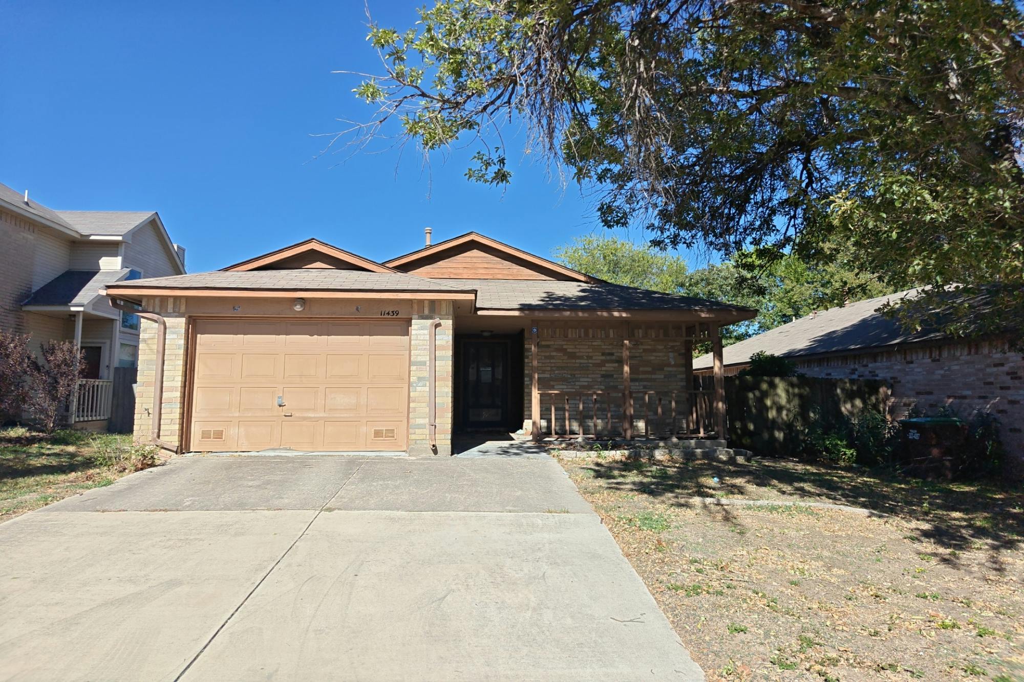 Potter Vly, San Antonio, TX 78245