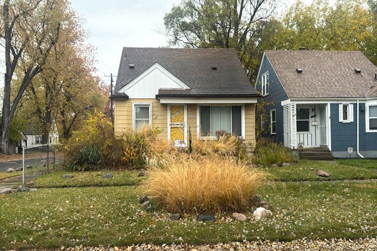 18656 Dale St Detroit, MI 48219, Wayne County