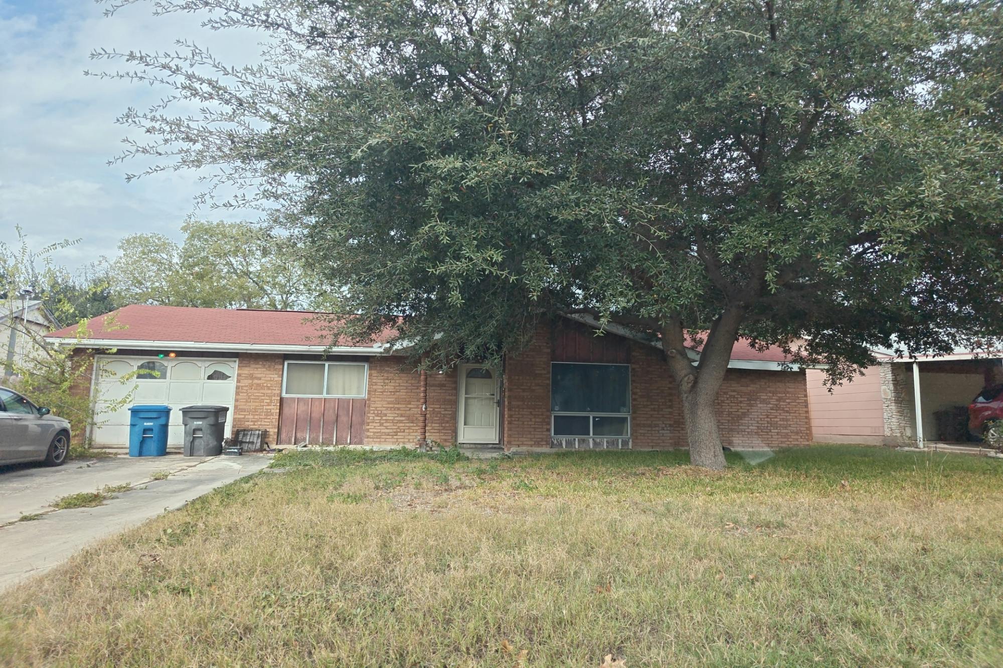 Summer Sun Ln, San Antonio, TX 78217