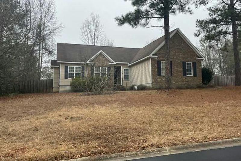 Bradstone Cir, Macon, GA 31217