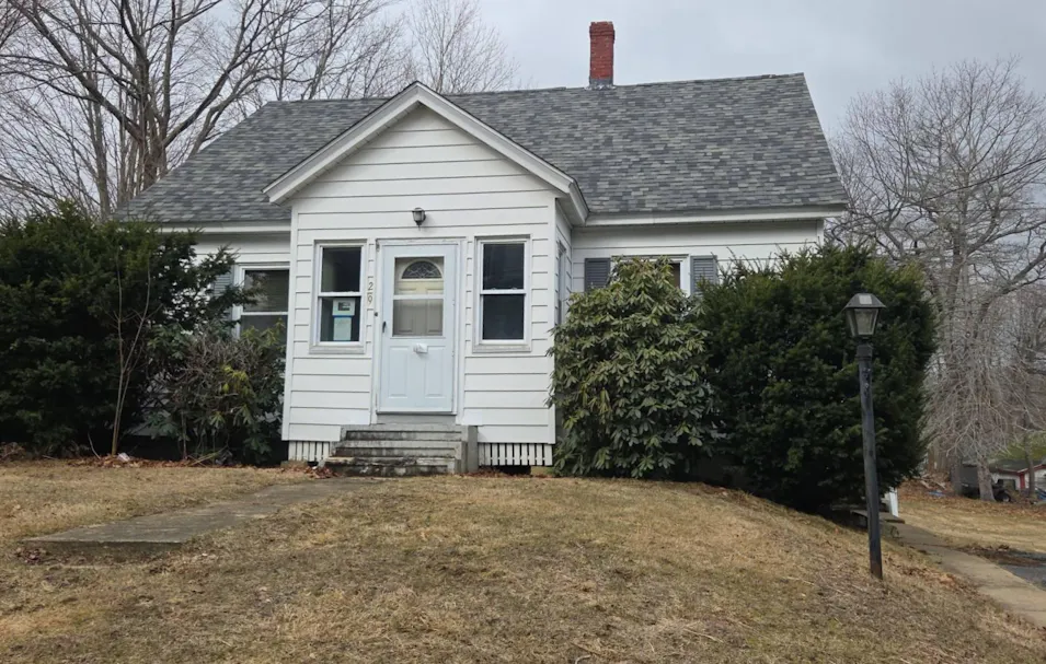 29 Cleveland Street Gardner, MA 01440, Worcester County