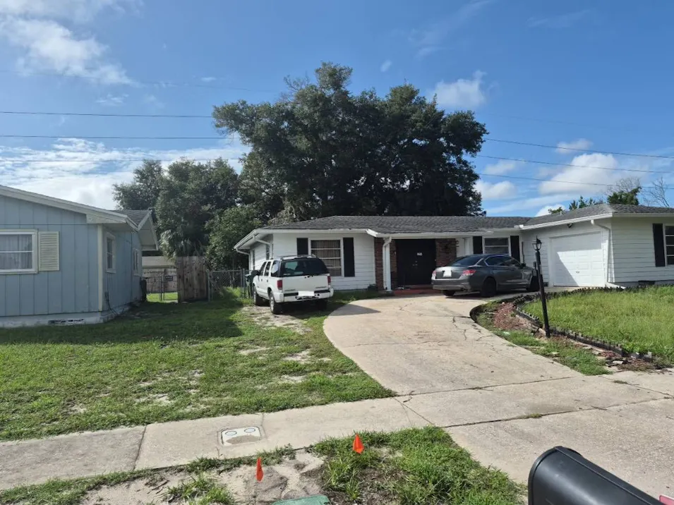 2921 Portsmouth St Deltona, FL 32738, Volusia County