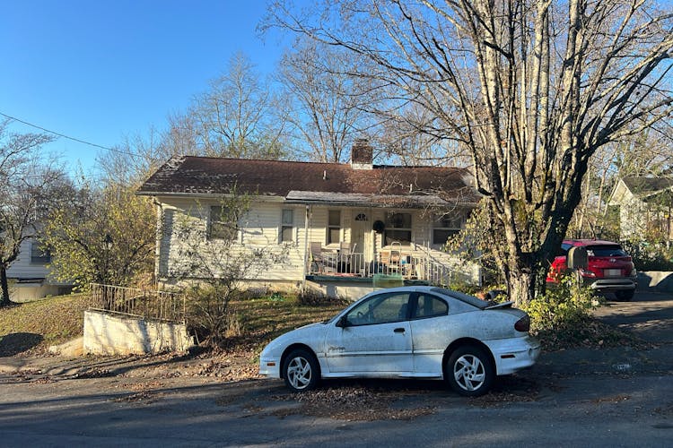 102 Pelham Road Oak Ridge, TN 37830, Anderson County