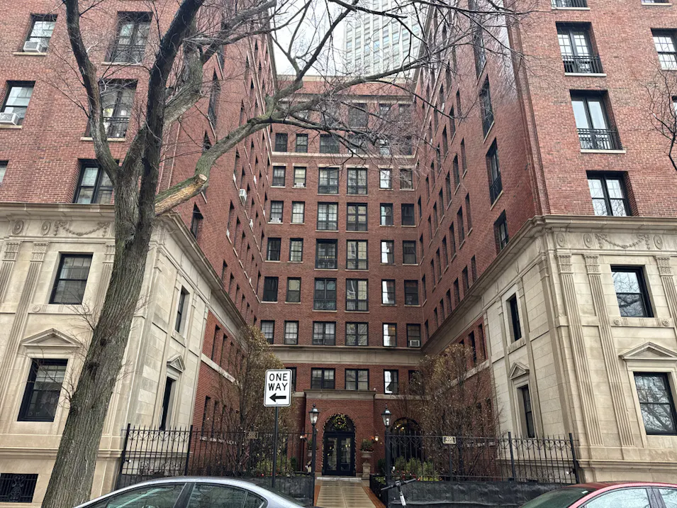 400 W.  Deming Pl  Unit 5k Chicago, IL 60614, Cook County