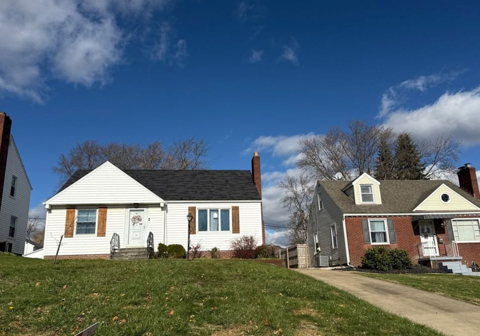 1221 Spangler Rd NE Canton, OH 44714, Stark County