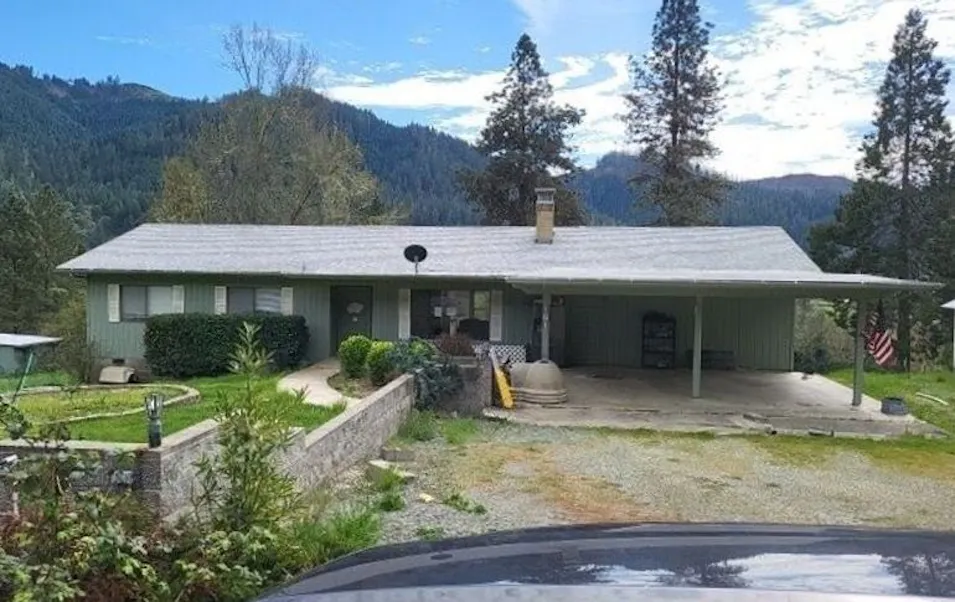 161 View Ln Days Creek, OR 97429, Douglas County