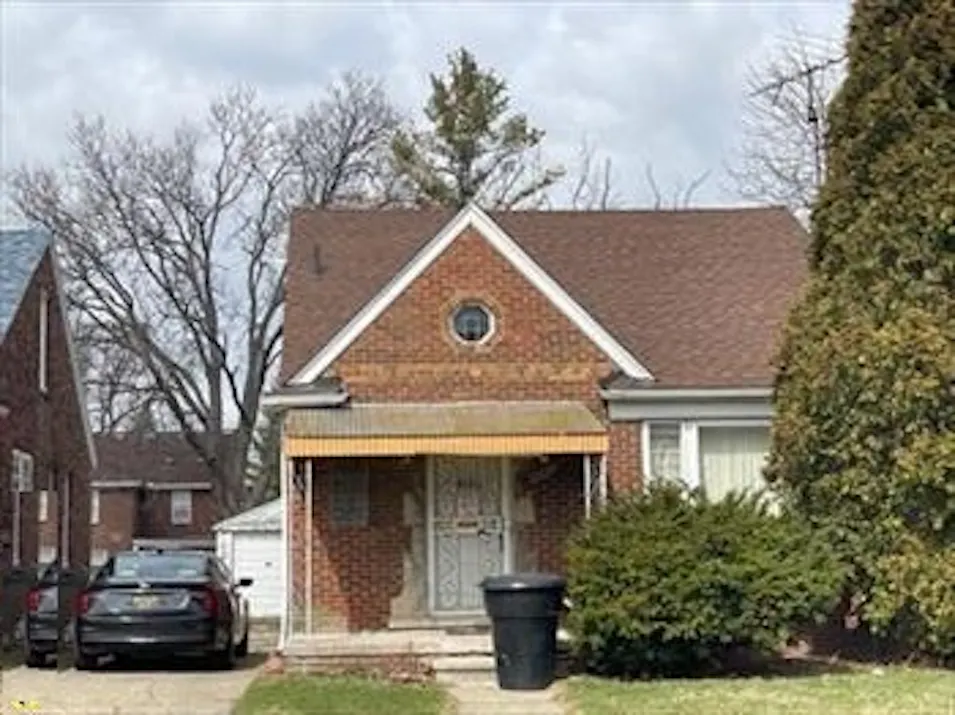15225 Edmore Detroit, MI 48205, Wayne County