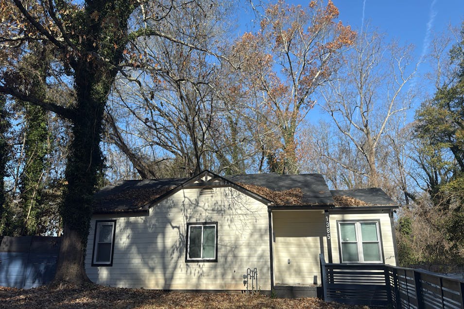 1385 Campbellton Rd Atlanta, GA 30310, Fulton County