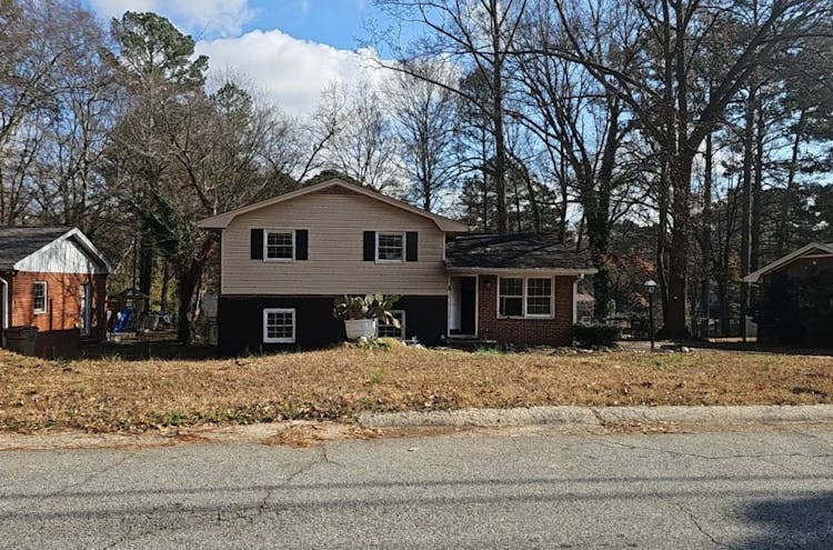 6464 Rabun Rd Morrow, GA 30260, Clayton County