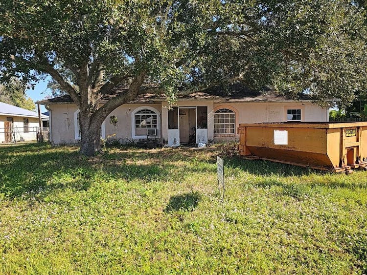 542 Se36th Terrance Okeechobee, FL 34974, Okeechobee County