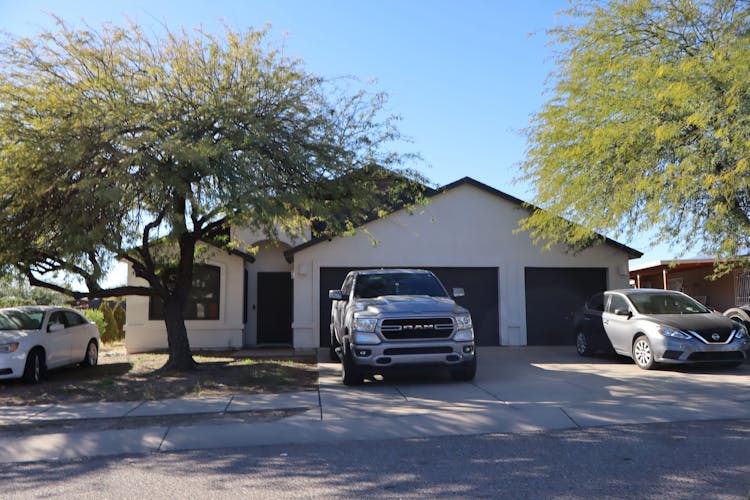 7510 S Cordelia Ave Tucson, AZ 85746, Pima County