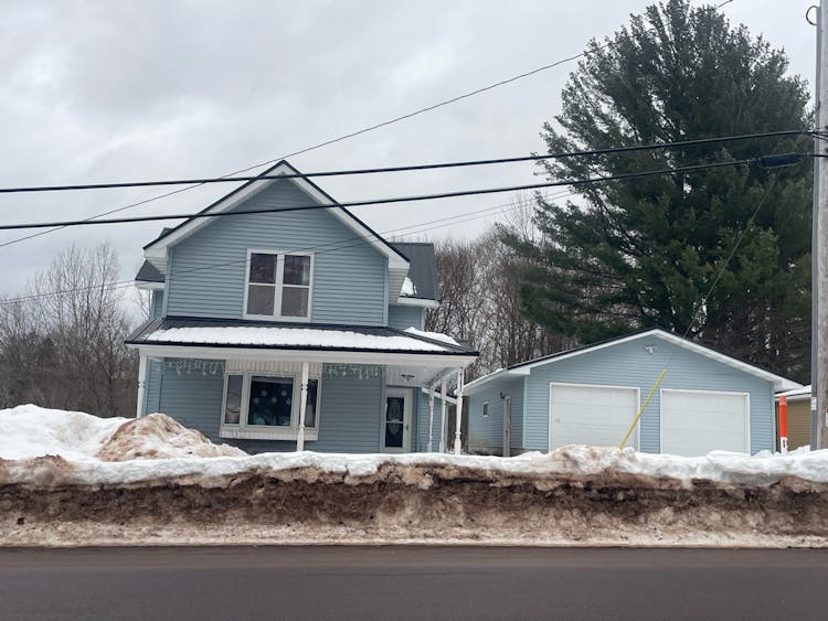 211 S Steel St Ontonagon, MI 49953, Ontonagon County