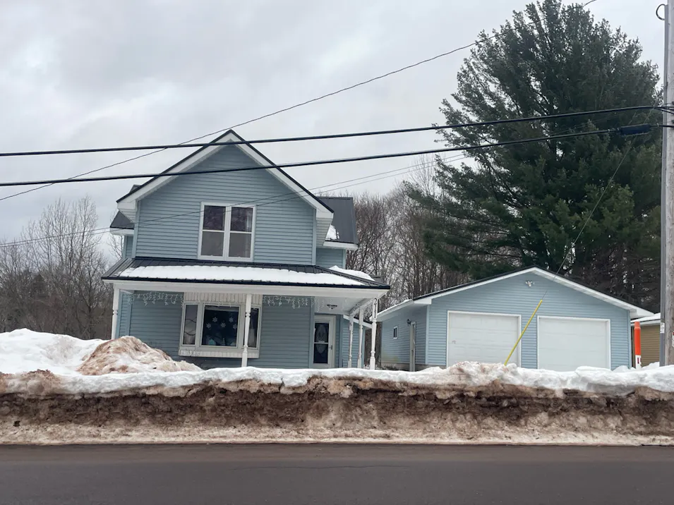211 S Steel St Ontonagon, MI 49953, Ontonagon County