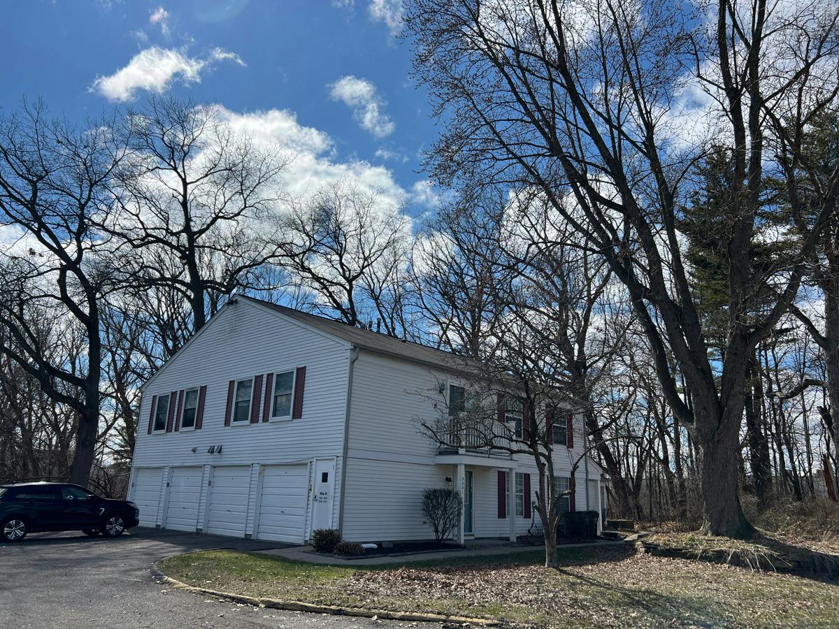 Northfield Ct, Lake Orion, MI 48360