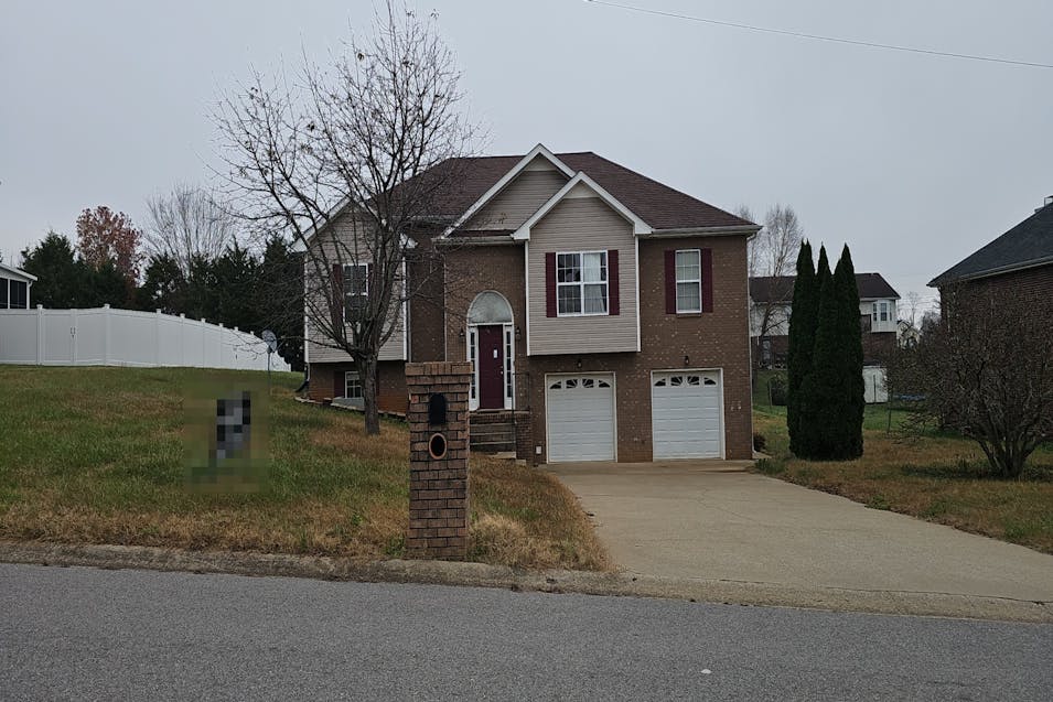 321 Greenspoint Ct Clarksville, TN 37042, Montgomery County