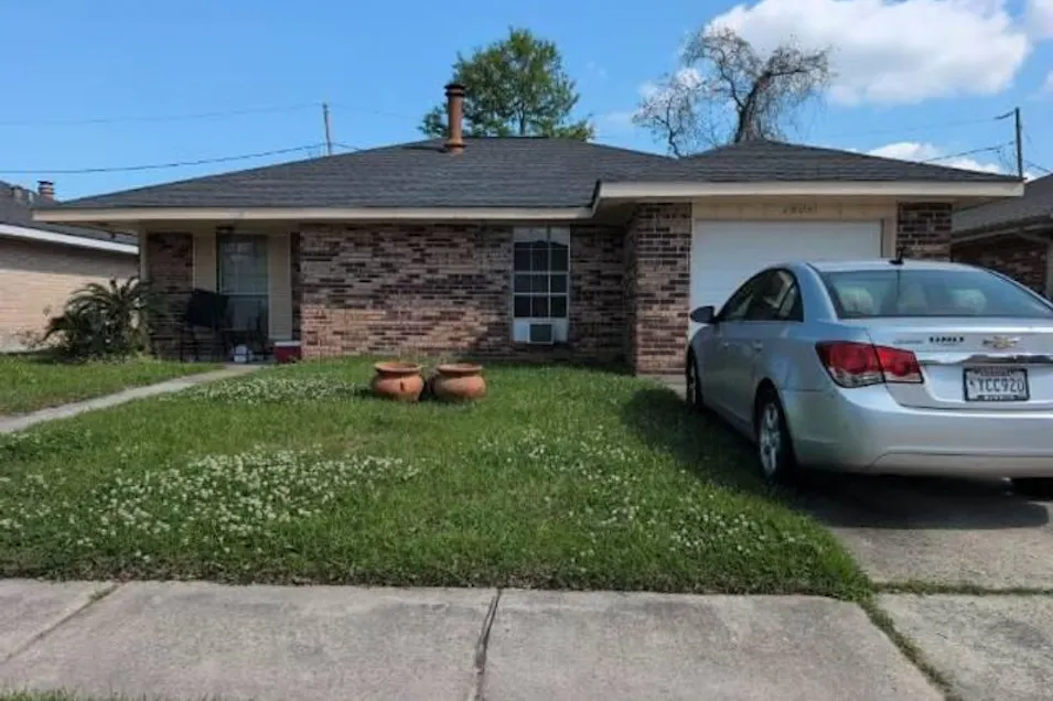 1608 Yorktowne Dr La Place, LA 70068, St. John the Baptist County