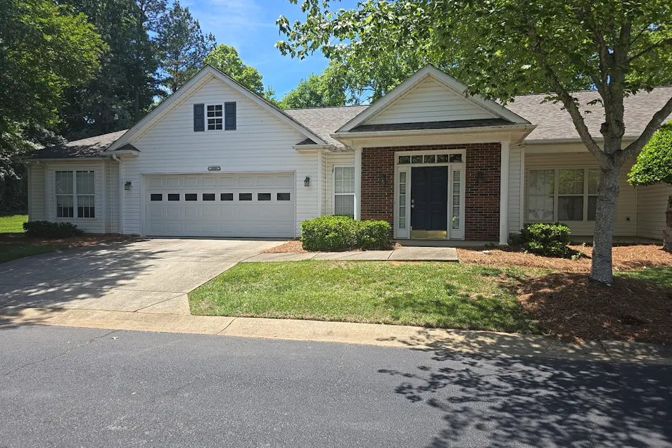 10305 Flat Stone Rd Charlotte, NC 28213, Mecklenburg County