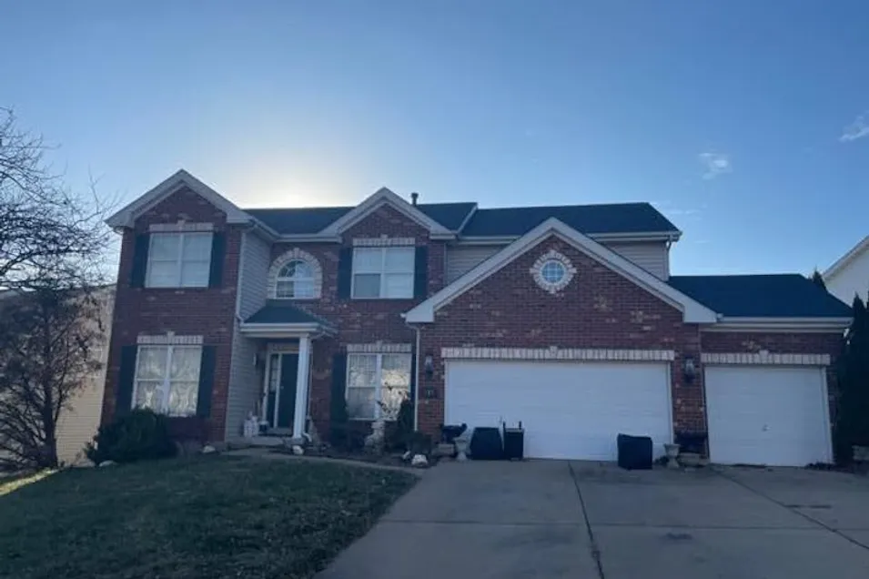 121 Riverwood Park Drive Florissant, MO 63031, St. Louis County