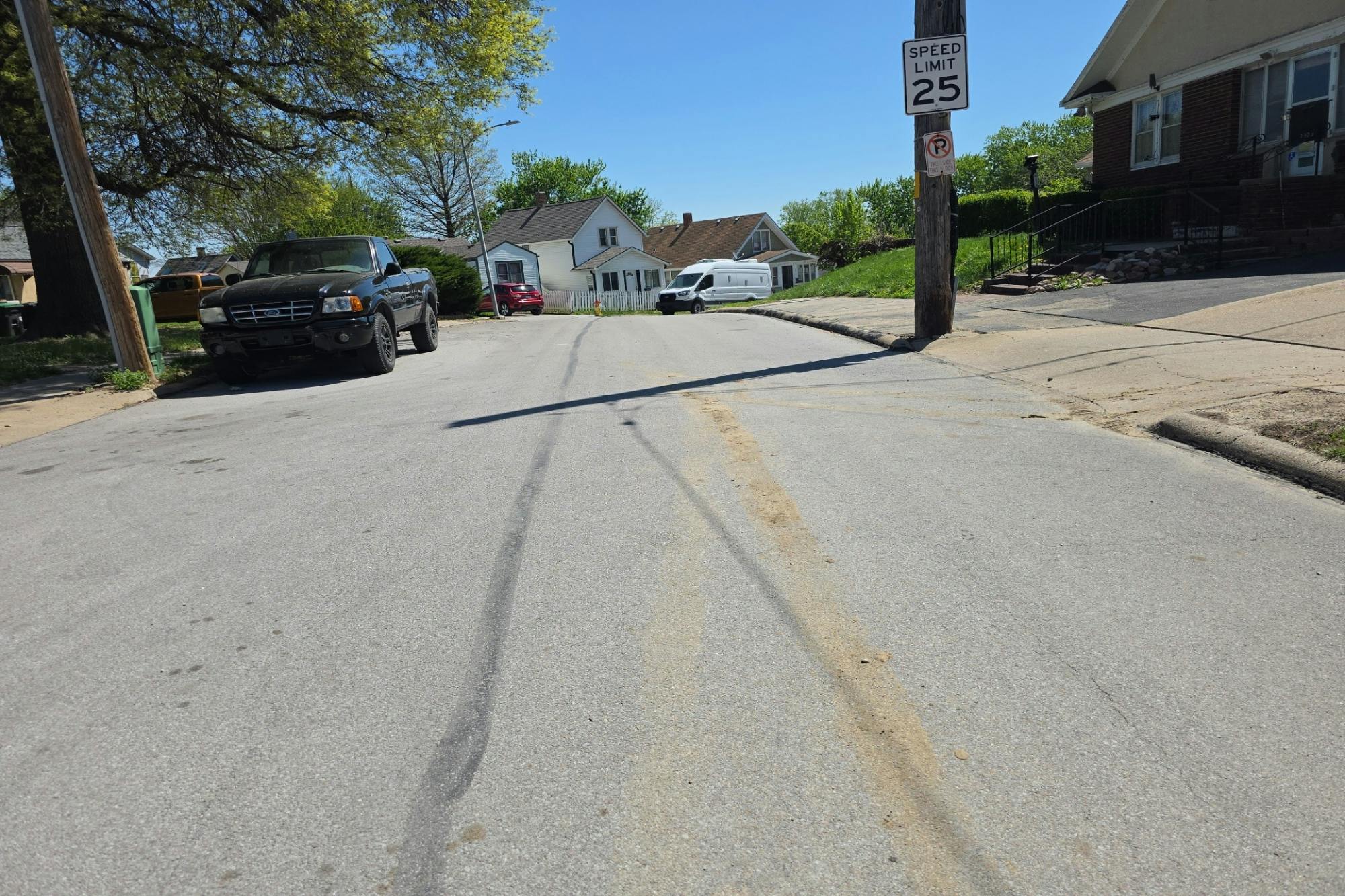 Gold St, Omaha, NE 68105