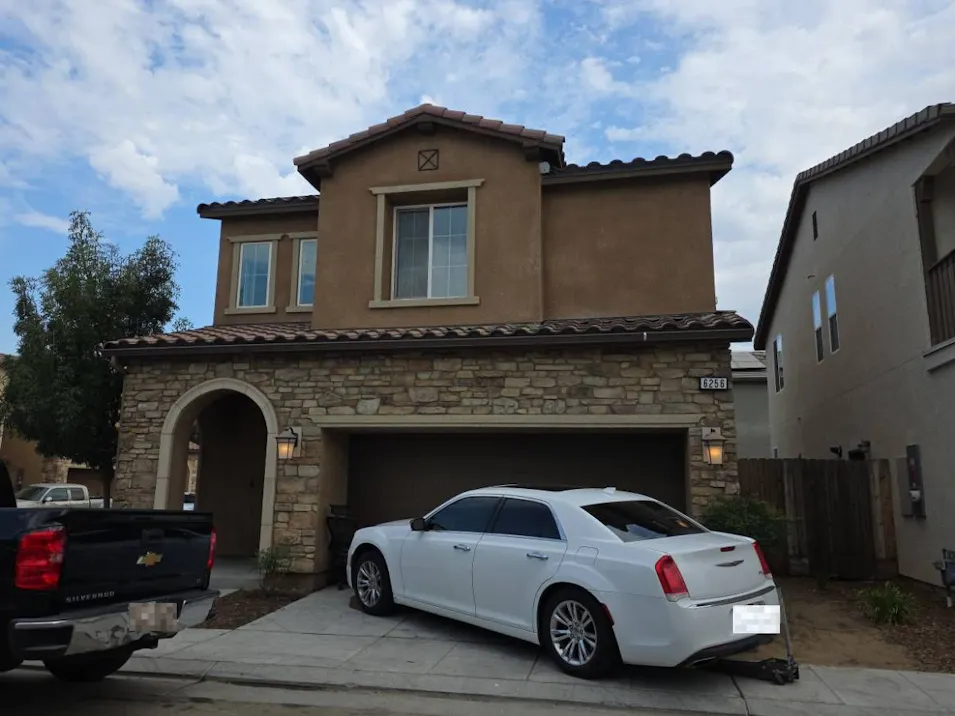 6256 E Valley Edge Drive Fresno, CA 93727, Fresno County
