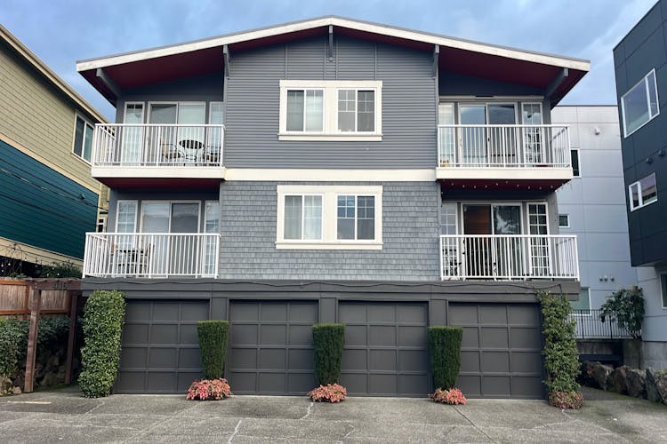 416 Federal Ave E Apt 101 Seattle, WA 98102, King County