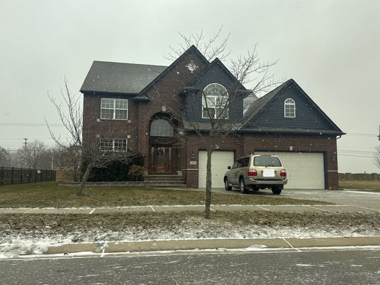 26743 Midship Dr Unit 112 Harrison Twp, MI 48045, Macomb County