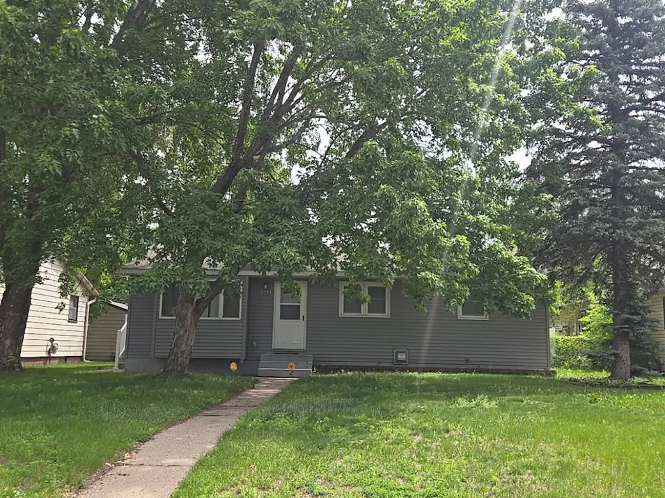 1122 14th Avenue SE St Cloud, MN 56304, Sherburne County