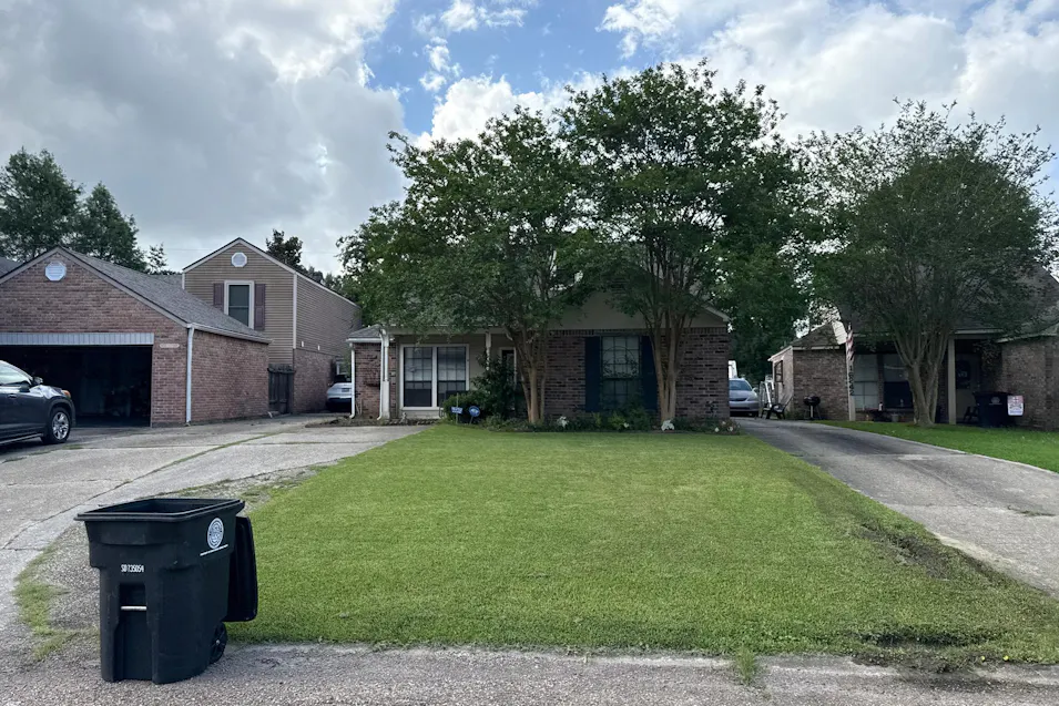16252 Crepemyrtle Dr Baton Rouge, LA 70817, East Baton Rouge County