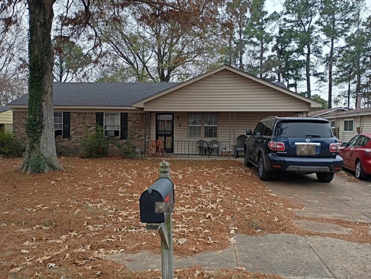 5069 Southington Avenue Memphis, TN 38118, Shelby County