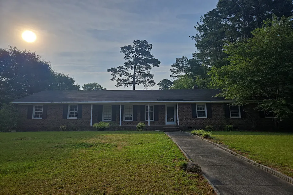 2211 Tanglewood Drive Kinston, NC 28504, Lenoir County