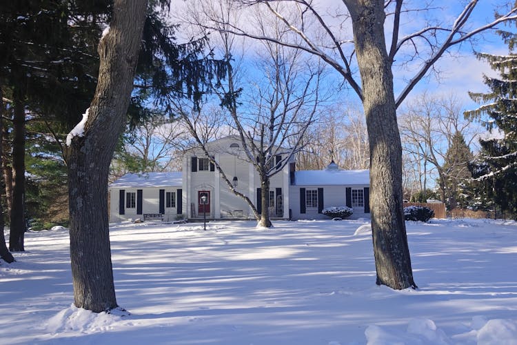 2821 Bullard Rd Hartland, MI 48353, Livingston County