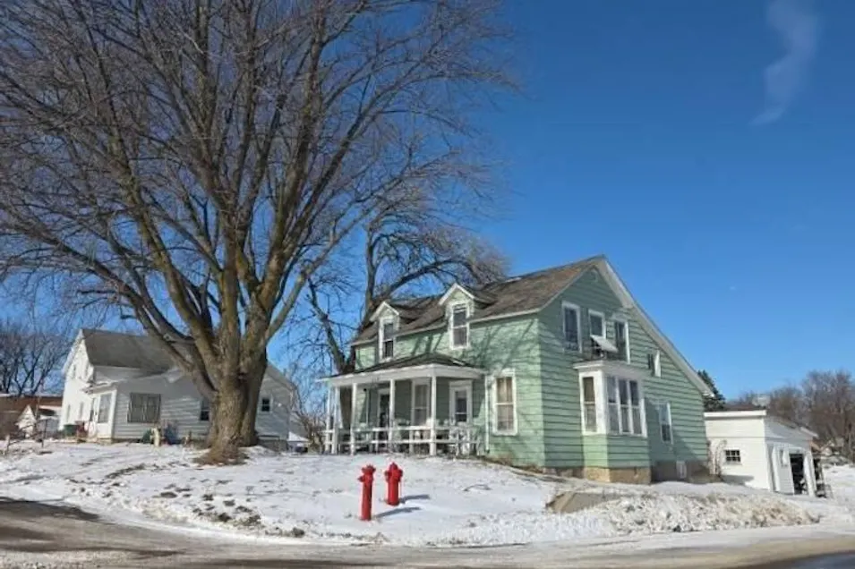 210 E Front St Janesville, MN 56048, Waseca County