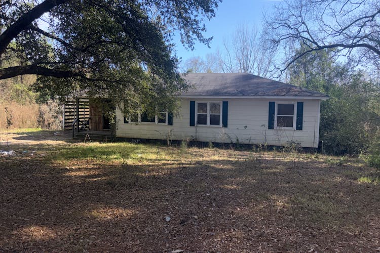 234 Hartfield Road Columbia, MS 39429, Marion County