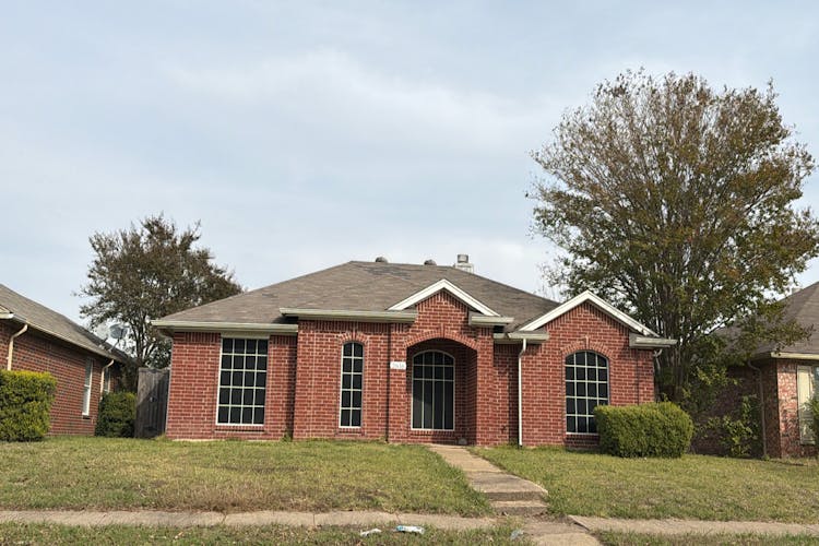 2616 Helen Ln Mesquite, TX 75181, Dallas County